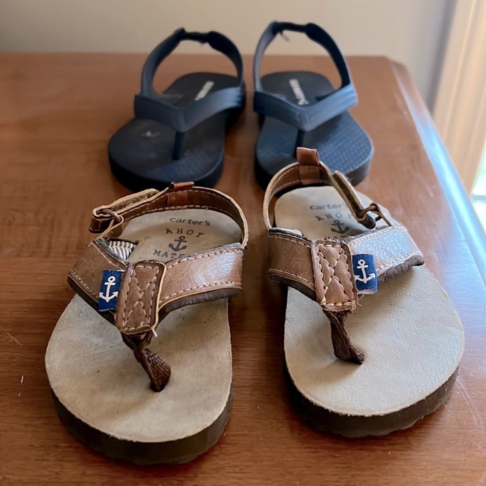 Lot of Toddler Flipflops/Sandals Size 6